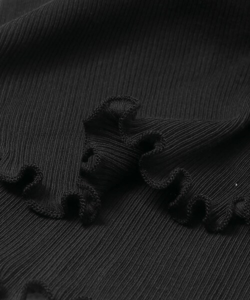 URBAN RESEARCH（アーバンリサーチ）の「HAKUJI　TWIST COTTON V-NECK TANK（タンクトップ・レディース・IVORY/BLACK・Free）」の12枚目の写真