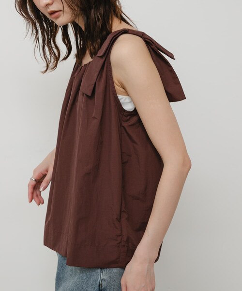 SENSE OF PLACE by URBAN RESEARCH(センスオブプレイスバイアーバンリサーチ)の「ショルダーリボンブラウス(シャツ/ブラウス・レディース・BLACK/BROWN/BEIGE・One)」の13枚目の写真