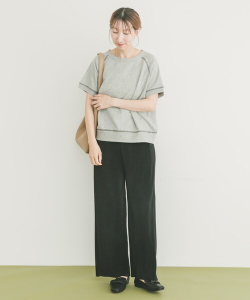 ITEMS URBANRESEARCH（アイテムズ アーバンリサーチ）の「ラメハンソデスウェットプルオーバー（スウェット・レディース・GRY/NVY/CHERRY・FREE）」の18枚目の写真