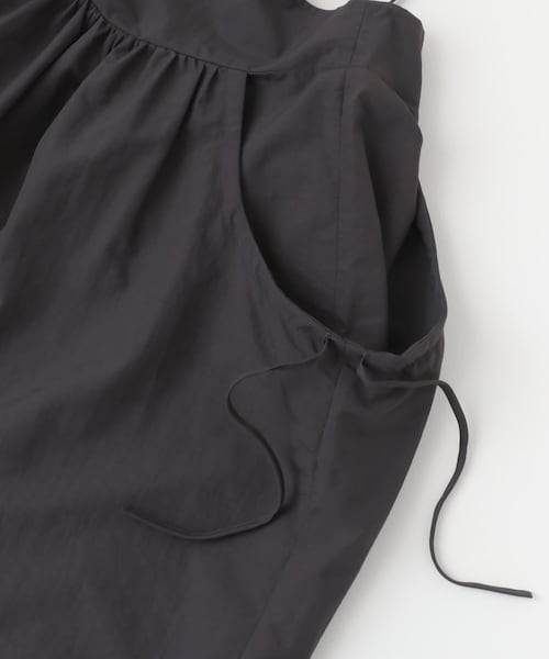 ITEMS URBANRESEARCH(アイテムズ アーバンリサーチ)の「ポケットギャザーキャミ(キャミソール・レディース・BEG/CHA・FREE)」の11枚目の写真