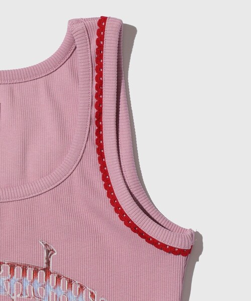 ADAM ET ROPE'（アダムエロペ）の「【LIBRIO MENDONCA/リブリオ メンドンサ】RIB FITTED TANK TOP（タンクトップ・メンズ・ブラック/ピンク・S）」の5枚目の写真