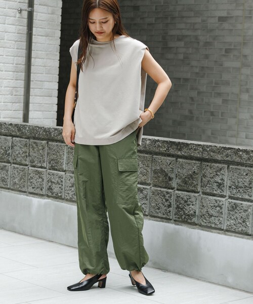 URBAN RESEARCH（アーバンリサーチ）の「『別注』『MADE IN JAPAN』 MILLIWM×URBAN RESEARCH　ヒールパンプス（パンプス・レディース・SILVER/BLACK/KHAKI・36/37/38）」の20枚目の写真