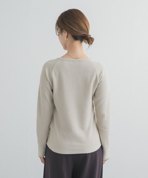 URBAN RESEARCH DOORS(アーバンリサーチドアーズ)の「スクエアネックプルオーバー(Tシャツ/カットソー・レディース・L.BEIGE/BLACK・Free)」の14枚目の写真