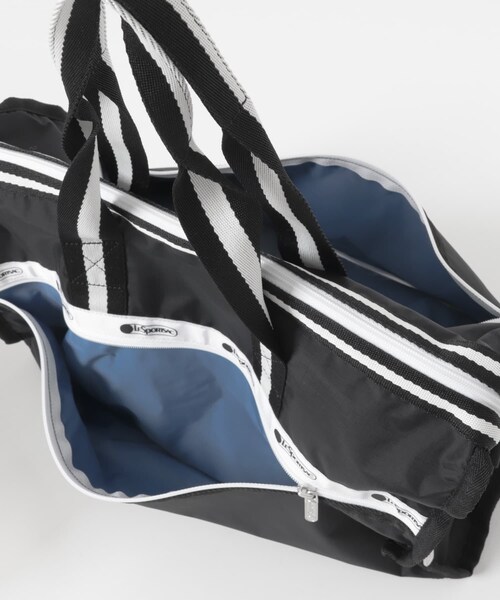 URBAN RESEARCH(アーバンリサーチ)の「『別注』LeSportsac×URBAN RESEARCH DELUXE MED WEEKENDER(ショルダーバッグ・レディース・BLACK/B BEIGE・-)」の12枚目の写真