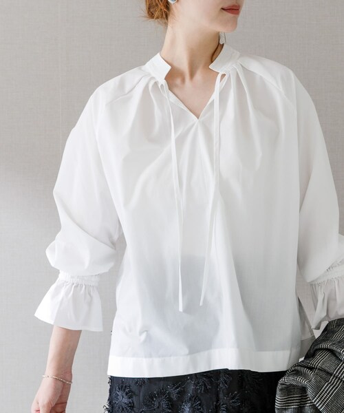 URBAN RESEARCH ROSSO（アーバンリサーチロッソ）の「2WAYボリュームシャツブラウス（シャツ/ブラウス・レディース・OFF WHITE/ORANGE/CHARCOAL・FREE）」の12枚目の写真