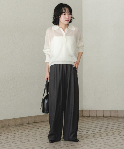 URBAN RESEARCH（アーバンリサーチ）の「『3サイズ展開』『イージーケア』 ウール混タックギャザーストレートパンツ（その他パンツ・レディース・BEIGE/CHARCOAL/BLACK/CCL STRIPE/NVY STRIPE・36/38/40）」の21枚目の写真