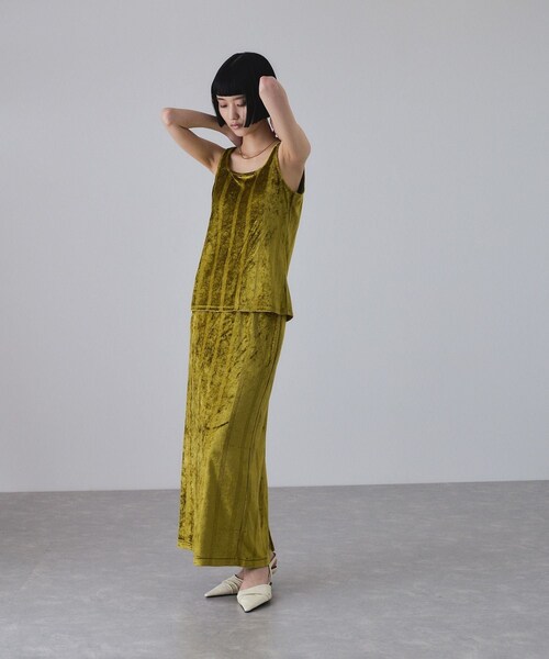 ADAM ET ROPE'（アダムエロペ）の「【Miller for ADAM ET ROPE'】別注 スクエアタンク（カップ付き）（タンクトップ・レディース・グリーン/ネイビー・F）」の8枚目の写真