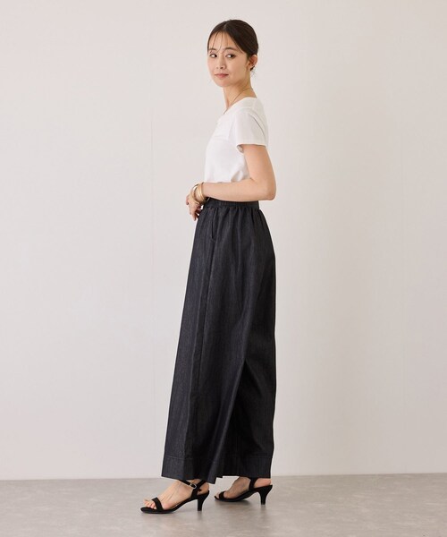Jayro(ジャイロ)の「スラブデニムロングワイドパンツ(デニムパンツ・レディース・ブラック/チャコール/ネイビー/ブルー系・M)」の16枚目の写真