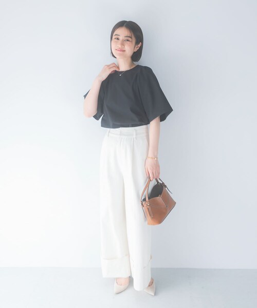 URBAN RESEARCH ROSSO（アーバンリサーチロッソ）の「吸水速乾フレアスリーブカットソー（Tシャツ/カットソー・レディース・OFF WHITE/BLACK/BROWN・Free）」の14枚目の写真