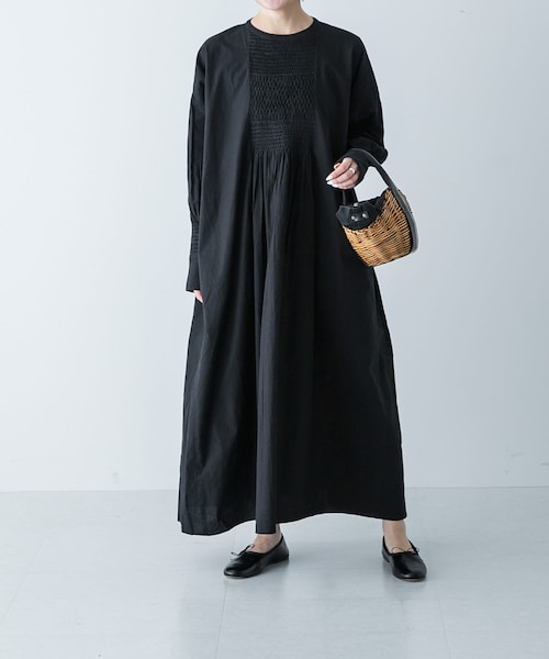 かぐれ（カグレ）の「コットンスモッキングワンピース（ワンピース