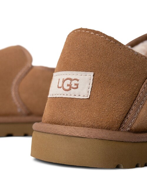 ADAM ET ROPE'（アダムエロペ）の「【UGG(アグ)】M KENTON（スリッポン・レディース・ブラック/キャメル・23/24/25/26/27/28）」の21枚目の写真