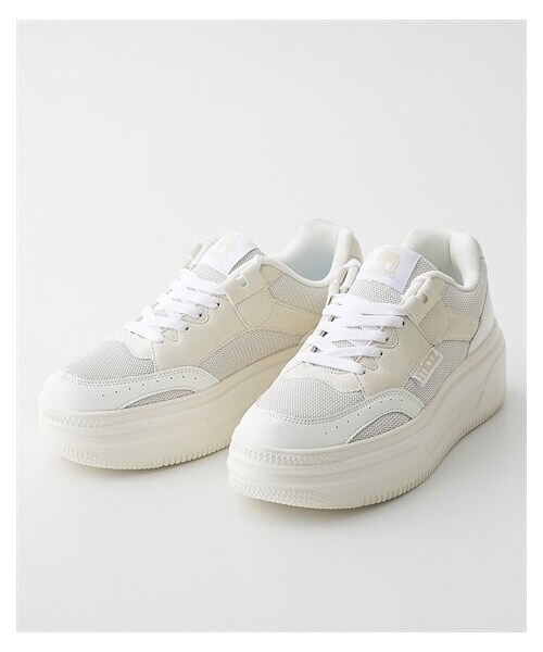 nissen（ニッセン）の「【ゆったり幅広】moz（モズ）厚底レースアップスニーカー（ワイズ４Ｅ）（スニーカー・メンズ・ホワイト/ホワイト×黒/ホワイト×ネイビー・M=23.0~23.5cm/4E/L=24.0~24.5cm/4E/LL=25.0~25.5cm/4E/3L=26.0~26.5cm/4E）」の5枚目の写真