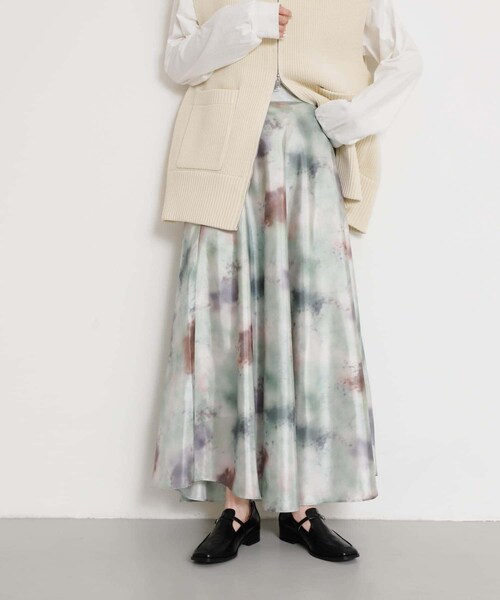 SENSE OF PLACE by URBAN RESEARCH(センスオブプレイスバイアーバンリサーチ)の「ボカシプリントロングスカート(スカート・レディース・BLACK/BLUE/GREEN・S/M)」の16枚目の写真