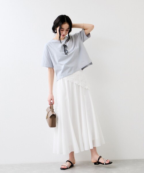 VIS(ビス)の「ボクシークロップド刺繍Tシャツ(Tシャツ/カットソー・レディース・チャコール/ホワイト/ブルー・F)」の15枚目の写真