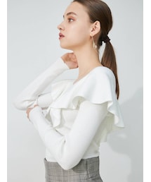 ロングスリーブラッフルコンパクトリブニット