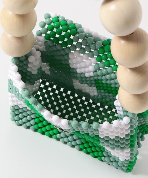 URBAN RESEARCH DOORS(アーバンリサーチドアーズ)の「TOOS wood ball handbag(ハンドバッグ・レディース・green/chk・one)」の6枚目の写真