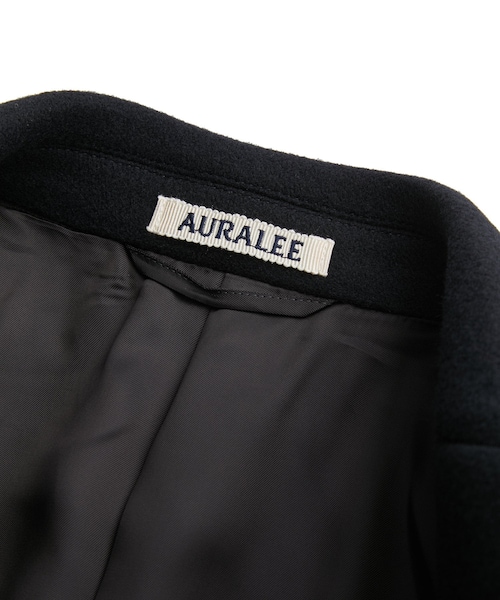 ADAM ET ROPE'(アダムエロペ)の「【AURALEE/オーラリー】SPONGE WOOL MELTON CHESTERFIELD COAT(チェスターコート・メンズ・ネイビー・3/4)」の5枚目の写真