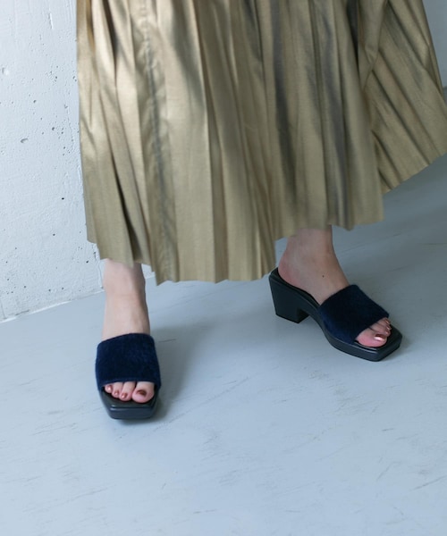 KBF（ケイビーエフ）の「ウェッジソールミュール∴（サンダル・レディース・IVORY/KHAKI/NAVY・M/L）」の3枚目の写真