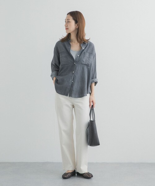 URBAN RESEARCH DOORS(アーバンリサーチドアーズ)の「シアーデニムシャツ(シャツ/ブラウス・レディース・INDIGO/BLACK・Free)」の10枚目の写真