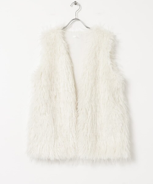ITEMS URBANRESEARCH（アイテムズ アーバンリサーチ）の「フェイクファーベスト（テーラードジャケット・レディース・CHA/OFF・FREE）」の7枚目の写真