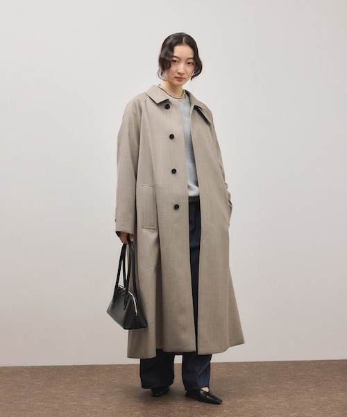 ADAM ET ROPE'(アダムエロペ)の「【サステナブル】バルマカーンマキシコート(ステンカラーコート・レディース・ベージュ・36/38)」の9枚目の写真