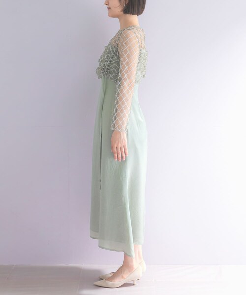 URBAN RESEARCH ROSSO（アーバンリサーチロッソ）の「kaene　ドロストギャザーセパレートドレス（ワンピース・レディース・GRAY/MINT・36）」の19枚目の写真