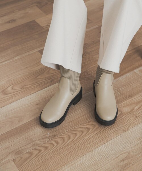 URBAN RESEARCH DOORS（アーバンリサーチドアーズ）の「ニットドッキングブーツ（ブーツ・レディース・BEIGE/BLACK・36/37/38）」の18枚目の写真