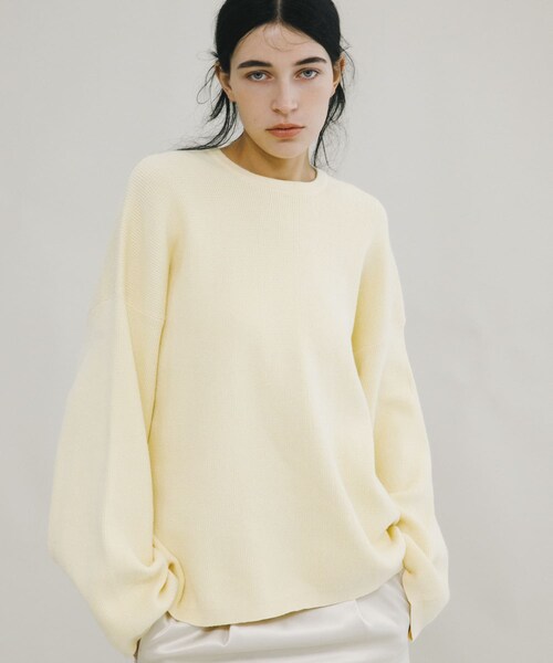 LAATO(ラート)の「crew neck soft knit(ニット/セーター・レディース・バター/ネズミ・Free)」の13枚目の写真