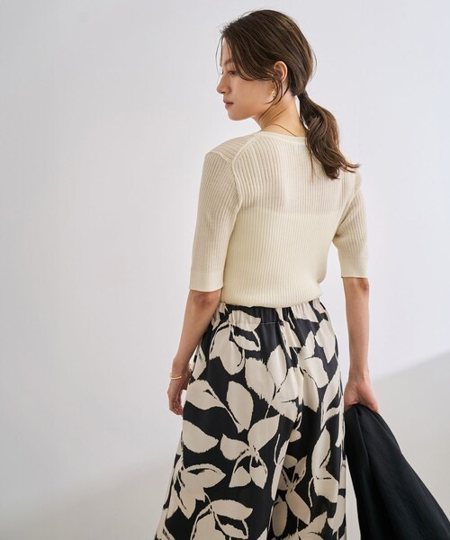 ROPE'(ロペ)の「ワイドリブラウンドネック スーパーメリノウール ニット/イージーケア(ニット/セーター・レディース・ブラック/グレー/オフホワイト・F)」の12枚目の写真