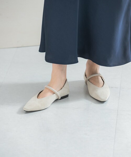 URBAN RESEARCH ROSSO（アーバンリサーチロッソ）の「REMME　FLAT SUEDE SHOES（その他シューズ・レディース・ADRAR・36/37/38/39）」の3枚目の写真