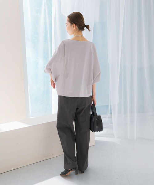 URBAN RESEARCH ROSSO（アーバンリサーチロッソ）の「『一部WEB限定カラー』汗染防止5分袖ドルマンプルオーバー（Tシャツ/カットソー・レディース・D/NAVY/OFF WHITE/L/GREIGE/BLUE/BROWN/BORDEAUX・FREE）」の22枚目の写真