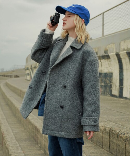 URBAN RESEARCH Sonny Label（アーバンリサーチサニーレーベル）の「ウールライクカーリーシャギーコクーンコート（テーラードジャケット・レディース・エクリュ/グレー/チャコール・FREE）」の2枚目の写真