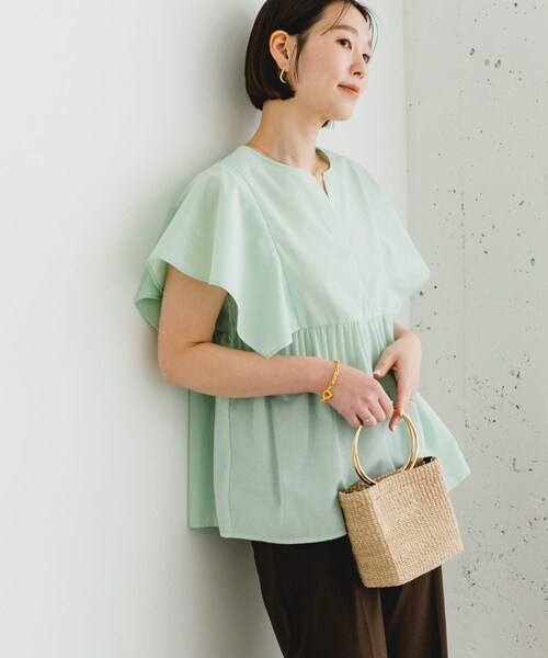 URBAN RESEARCH ROSSO（アーバンリサーチロッソ）の「『UR TECH』F by ROSSO　スクエアスリーブブラウス（シャツ/ブラウス・レディース・BLUE ST/GRAY/MINT/PINK/NAVY・FREE）」の18枚目の写真