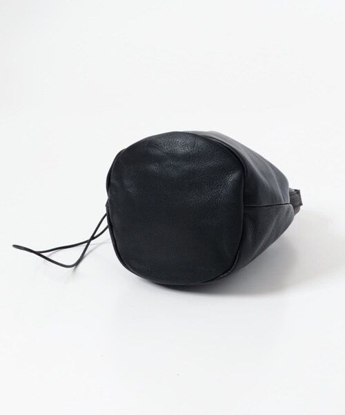 かぐれ（カグレ）の「MORMYRUS　ワンハンドルドローストリングバッグ（その他雑貨・レディース・BLACK・Free）」の7枚目の写真