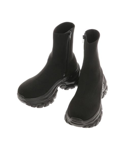 EMODA（エモダ）の「BULKY SOLE KNIT BOOTS（その他シューズ・レディース・ブラック/ベージュ・S/M/L）」の2枚目の写真