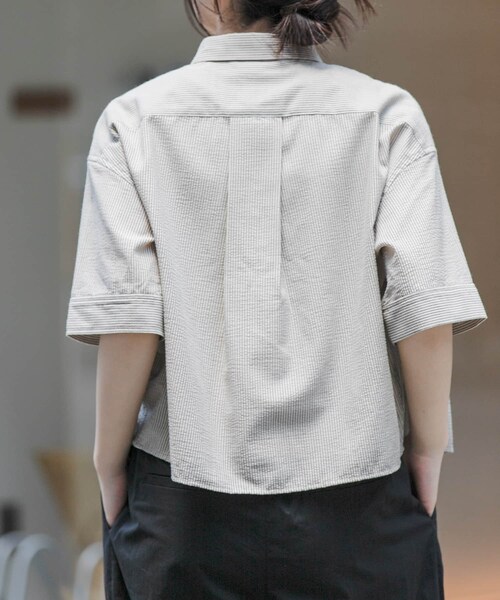 URBAN RESEARCH DOORS(アーバンリサーチドアーズ)の「FORK&SPOON シアサッカーレギュラーカラーシャツ(シャツ/ブラウス・レディース・CCLxBLK/BEGxCCL・1)」の10枚目の写真