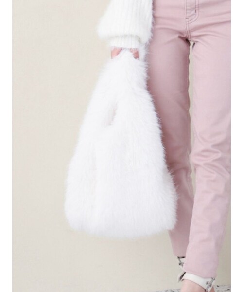 EATME（イートミー）の「フェイクファーバッグ（ハンドバッグ・レディース・ホワイト/グレー/ブラック・F）」の6枚目の写真