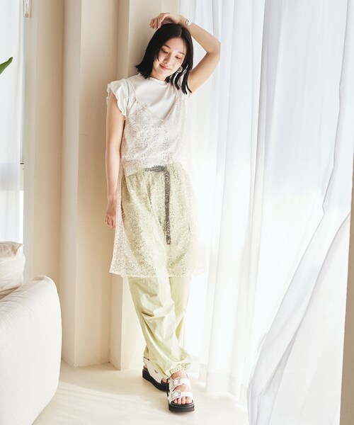 VIS（ビス）の「スパンコールキャミワンピース（ワンピース・レディース・ブラック系/ベージュ系・F）」の7枚目の写真