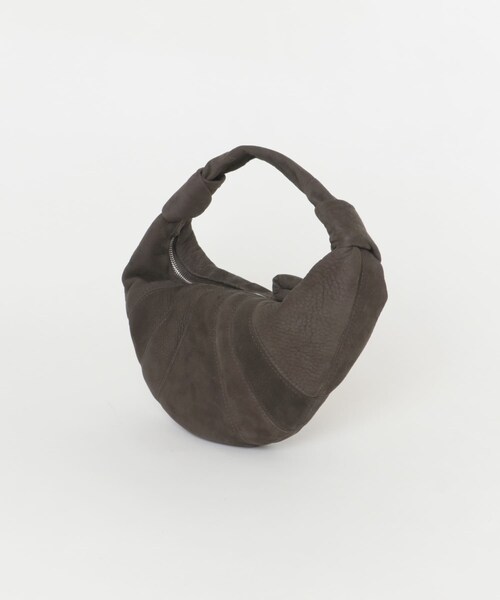 URBAN RESEARCH(アーバンリサーチ)の「LEMAIRE MINI FORTUNE CROISSANTBAG(ハンドバッグ・レディース・E BROWN・-)」の4枚目の写真
