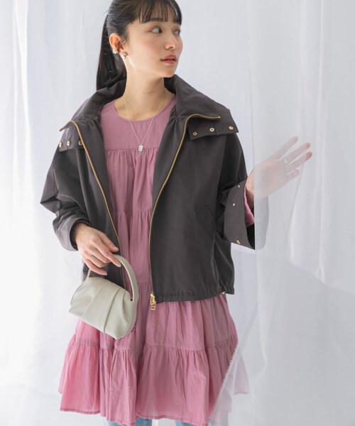 URBAN RESEARCH ROSSO（アーバンリサーチロッソ）の「『WEB限定』フードマウンテンパーカー（マウンテンパーカー・レディース・CHARCOAL/IVORY/YELLOW・FREE）」の20枚目の写真