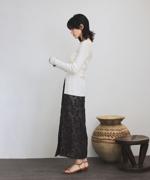 ADAM ET ROPE'（アダムエロペ）の「エルブジャガードスリットナロースカート（スカート・レディース・ブラック/ホワイト/ブラウン/イエロー・F）」の10枚目の写真