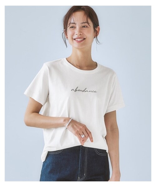 nissen（ニッセン）の「親子でお揃い！プリントTシャツ（レギュラーシルエット）（綿１００％）（ＵＶカット）（Tシャツ/カットソー・レディース・チャコール(カレッジ)/オフホワイト(カレッジ)/ブルーグレー(カレッジ)/オフホワイト(筆記体ロゴ)/ミントグリーン(筆記体ロゴ)/ピンクベージュ(筆記体ロゴ)・XXS/XS/S/M/L/LL）」の21枚目の写真