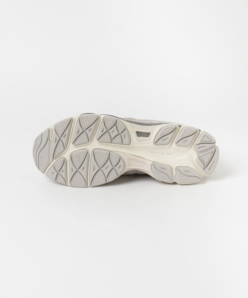 URBAN RESEARCH（アーバンリサーチ）の「ASICS　GEL-NYC（スニーカー・レディース・CREAM・23.5/24/24.5/25/25.5）」の6枚目の写真