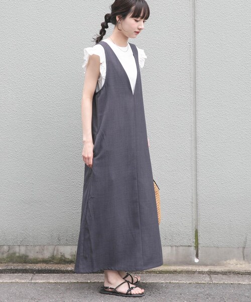 ITEMS URBANRESEARCH(アイテムズ アーバンリサーチ)の「『イージーケア/接触冷感/UVカット』SMOOTH LINEN TOUCH ジャンスカ(ジャンパースカート・レディース・CHA/CML・Free)」の4枚目の写真