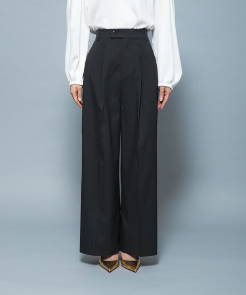 URBAN RESEARCH ROSSO（アーバンリサーチロッソ）の「防シワシャンブレーツイルタックパンツ（その他パンツ・レディース・L.GREIGE/BLACK・36/38）」の9枚目の写真