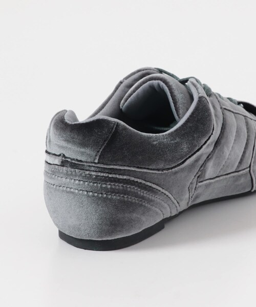 KBF（ケイビーエフ）の「ベロアスニーカー（スニーカー・レディース・BROWN/BLUE GRAY・37/38/39）」の8枚目の写真