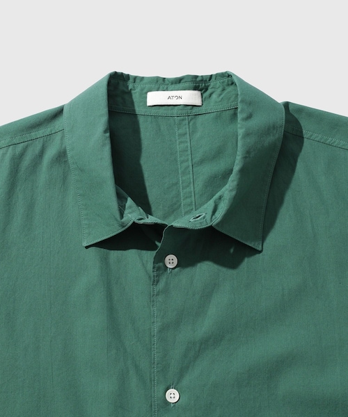 ADAM ET ROPE'(アダムエロペ)の「【ATON/エイトン】SHRINK COTTON LAWN OVERSIZED S/S SHIRT(シャツ/ブラウス・メンズ・グリーン/ブルー系・4/6)」の7枚目の写真