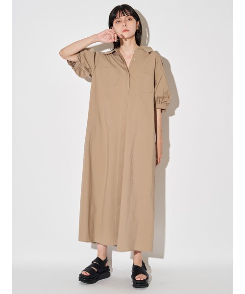 ELENDEEK(エレンディーク)の「RELAXY SHIRT OP(ワンピース・レディース・チャコールグレー/ピンク/ベージュ/オフホワイト/ブラック/ミントグリーン/ブルー/ヌード・01/02)」の12枚目の写真