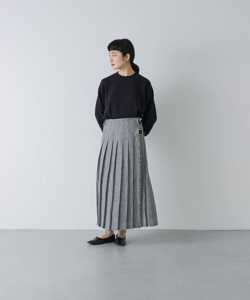 かぐれ（カグレ）の「『別注』O’NEIL OF DUBLIN×かぐれ　LINEN PLEATS SKIRT（スカート・レディース・BLUE/GLEN CHECK・XS）」の10枚目の写真
