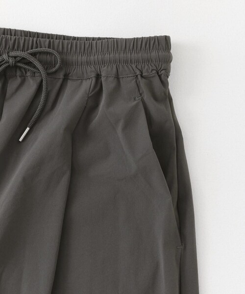 ITEMS URBANRESEARCH(アイテムズ アーバンリサーチ)の「シルキーナイロン 多機能 ショートパンツ(その他パンツ・メンズ・CHA/BLK/NVY・M/L)」の18枚目の写真